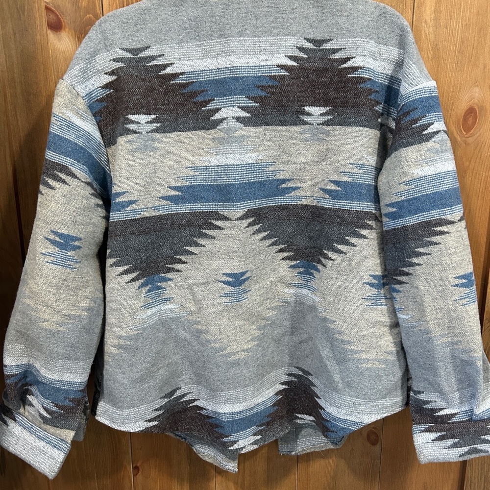 Blue and Gray Patterned Jacket - Picture 3 of 3